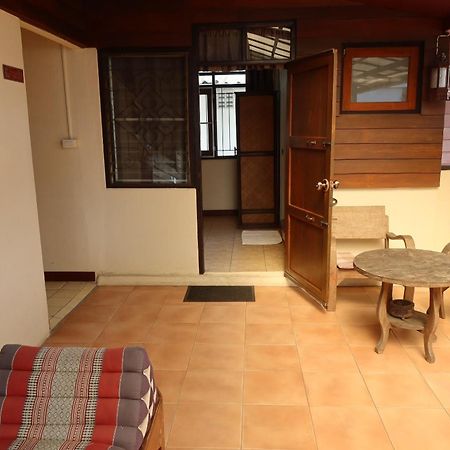 Banjai Garden Guesthouse チエンマイ エクステリア 写真
