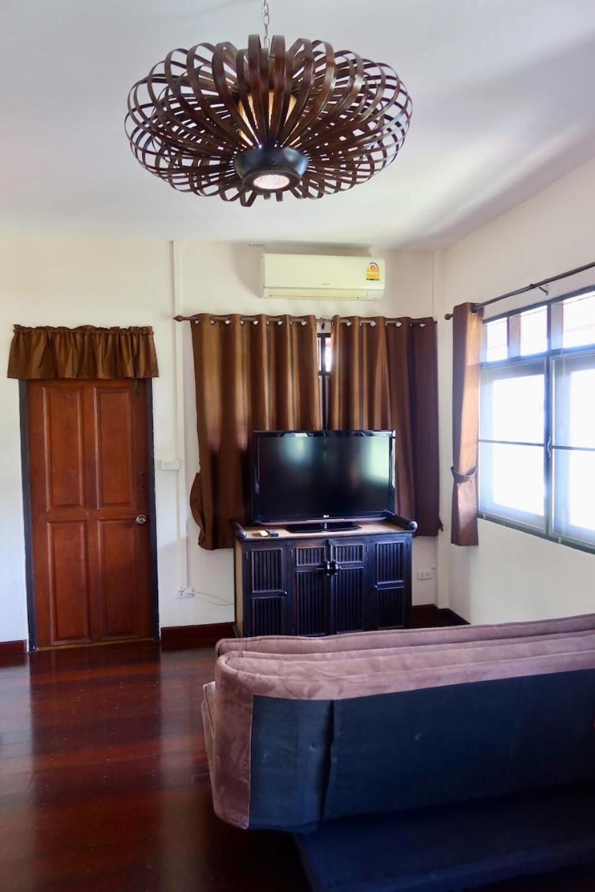 Banjai Garden Guesthouse チエンマイ エクステリア 写真